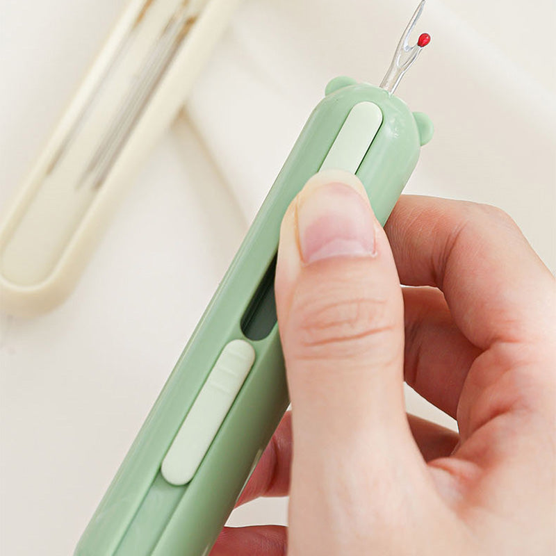 Arenzza 2-in-1 threading and seam-ripping tool for houseware and kitchen tasks, featuring a compact ergonomic design.