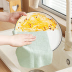 A set of 20 Arenzza reusable microfiber paper towels displayed in a box, ideal for eco-friendly kitchen and houseware cleaning.