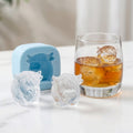 Aarenza 6-cavity mini Highland cow ice cube mold with detailed cow faces for drinks, desserts, and party treats.
