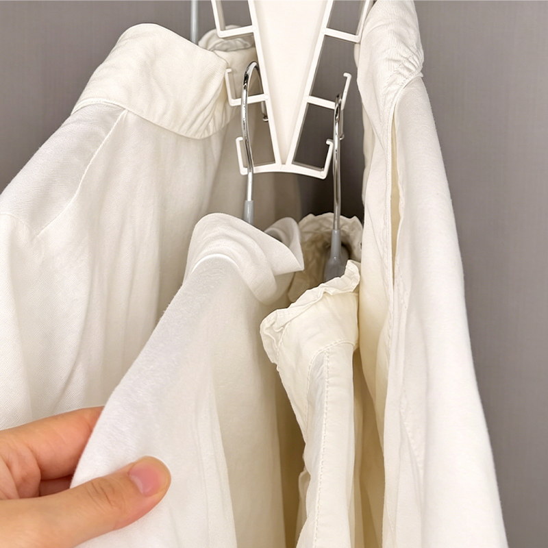 Arenzza smart triangular closet storage organizer with multiple compartments, designed for stylish home organization and space-saving.