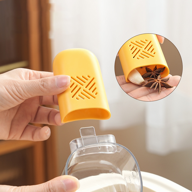 Arenzza multi-color food measuring scoop set with various-sized scoops for kitchen and houseware use.