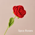 Handmade crochet roses and tulips jewelry accessories by Arenzza, featuring colorful floral designs for jewelry embellishments.
