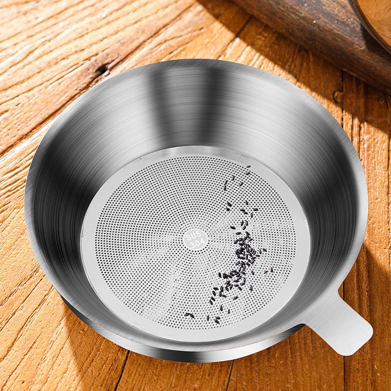 Arenzza stainless steel oil filter pot for kitchen use, durable and sleek design for easy oil filtering and storage.