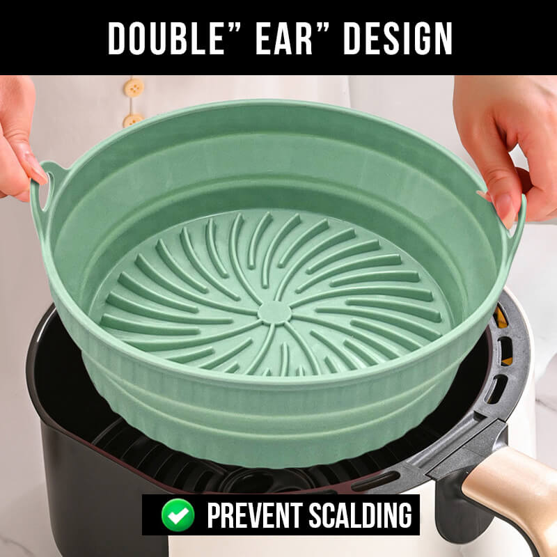 Arenzza air fryer silicone grill pan for kitchen use, showing a flexible, heat-resistant silicone baking tray with grill lines.