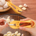 Arenzza fast and portable garlic peeler in a kitchen setting, showing its compact design and easy-to-use features.