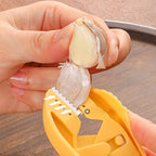 Arenzza kitchen garlic peeler in bright colors, compact and portable design for easily peeling garlic cloves.