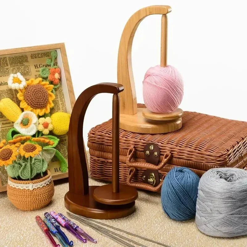 Arenzza wooden yarn holder with spinning mechanism for knitting and crochet, featuring magnetic thread spool and wool ball winder.