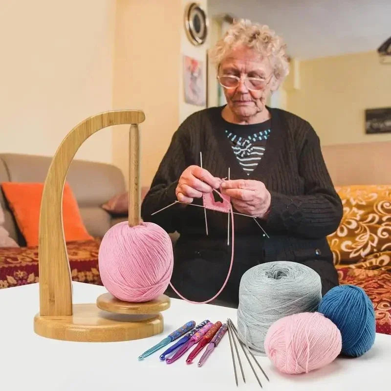 Arenzza wooden yarn holder with spinning mechanism for knitting and crochet, featuring magnetic thread spool and wool ball winder.