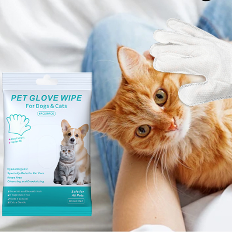 Arenzza convenient pet wash-free wipes gloves for easy pet cleaning, showing gloves with wipe material for quick grooming.