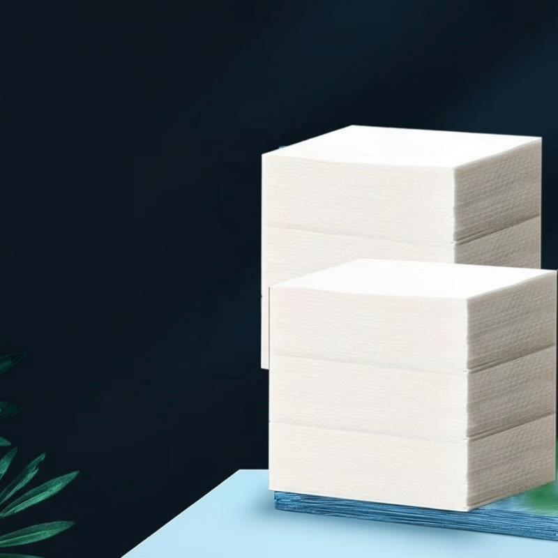 Arenzza Aquarium Water Clarifying Sheets for pet supplies, showing clear sheets used to maintain clean aquarium water.
