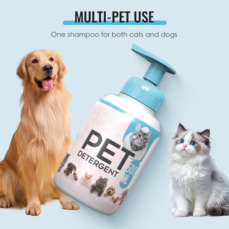 Arenzza waterless cleansing shampoo for dogs and cats, bottle of pet grooming product with label and pump dispenser.