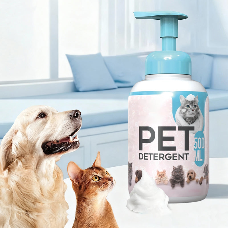 Arenzza Waterless Cleansing Shampoo for dogs and cats, in a bottle with a pump, designed for easy use on pets.