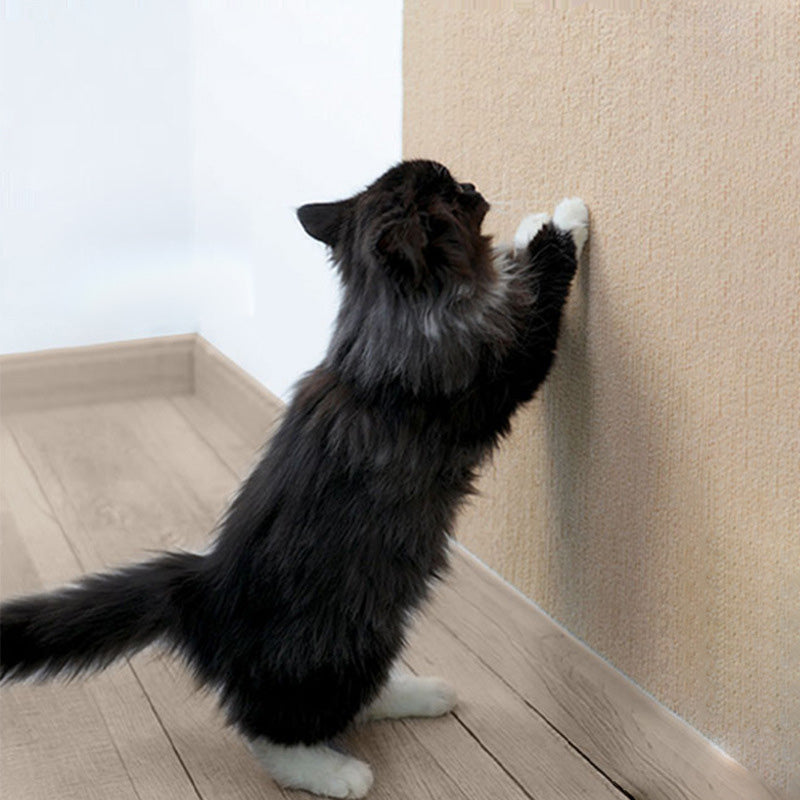 Arenzza cat scratching mat protecting furniture, made of durable material, designed for cats to scratch and play comfortably.