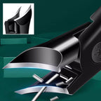 Arenzza Selleasy wide mouth angled nail clippers with anti-splash design and heavy-duty construction in a close-up view.