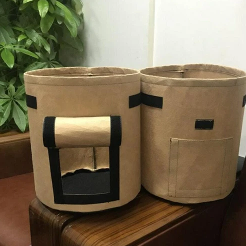 Arenzza fabric potato grow bag with harvest window for easy harvesting and breathable gardening tools and supplies.