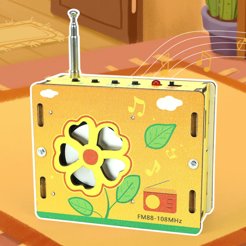 Arenzza DIY mini radio toy for kids, colorful educational children’s toy perfect for learning and play.