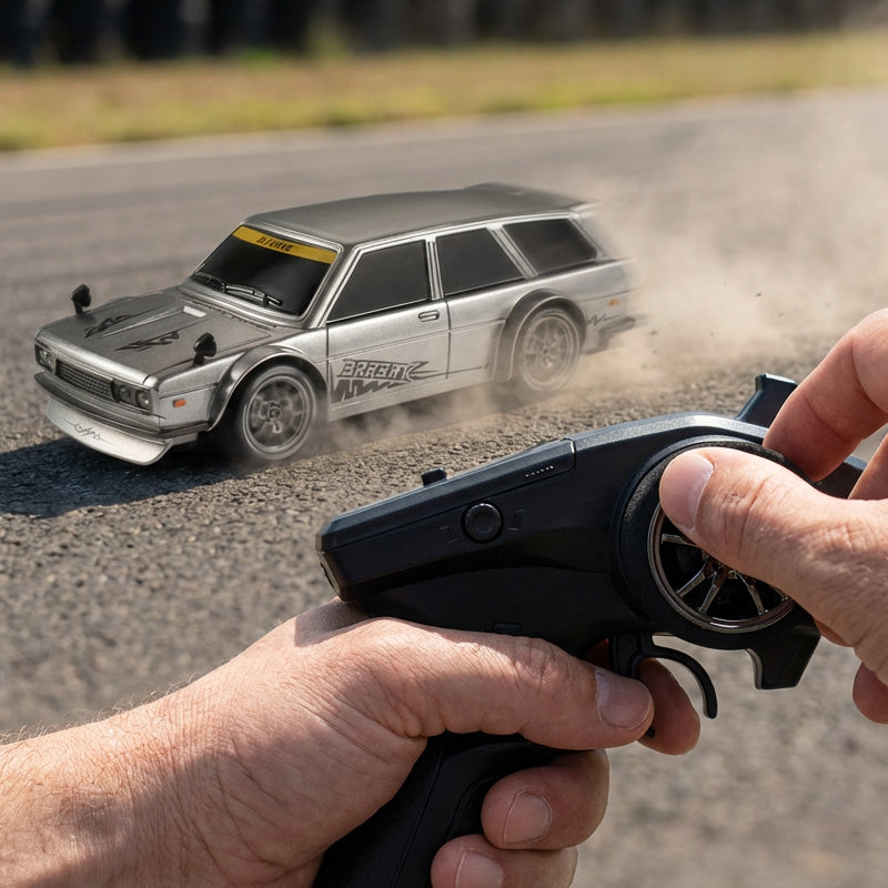 Arenzza 1:24 scale RC drift car with LED lights, detailed toy vehicle for kids and remote control racing fun.