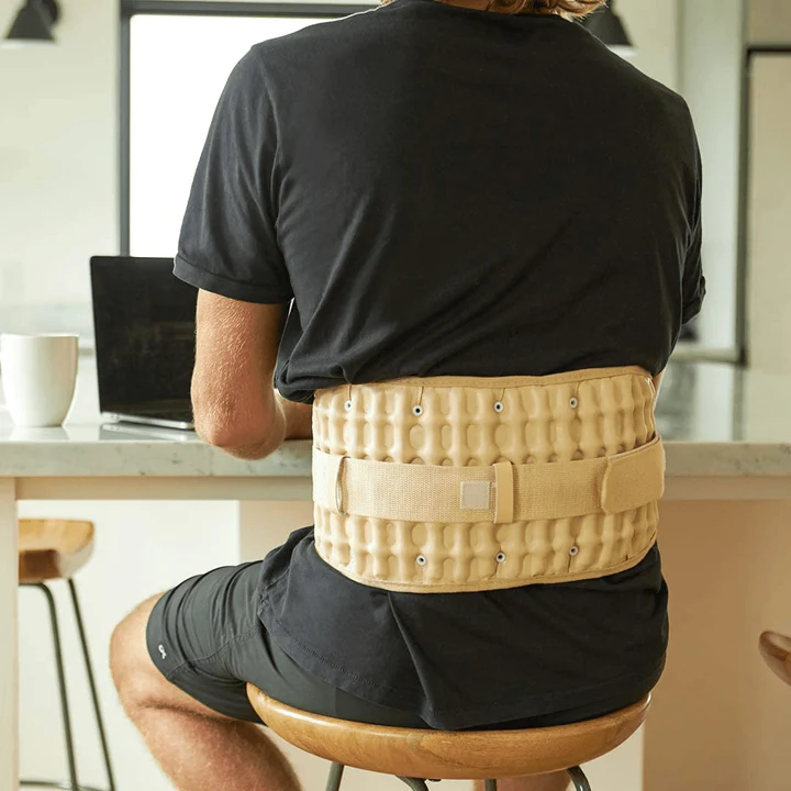 Aurenza Shop Therava™ Press Belt in black, featuring adjustable straps and ergonomic design for lumbar support and comfort.