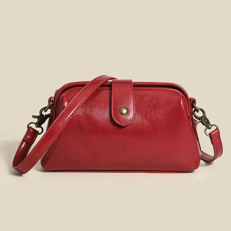 Virella vintage women's summer fashion doctor bag with high-end feel, stylish niche design, versatile shoulder slant crossbody bag.