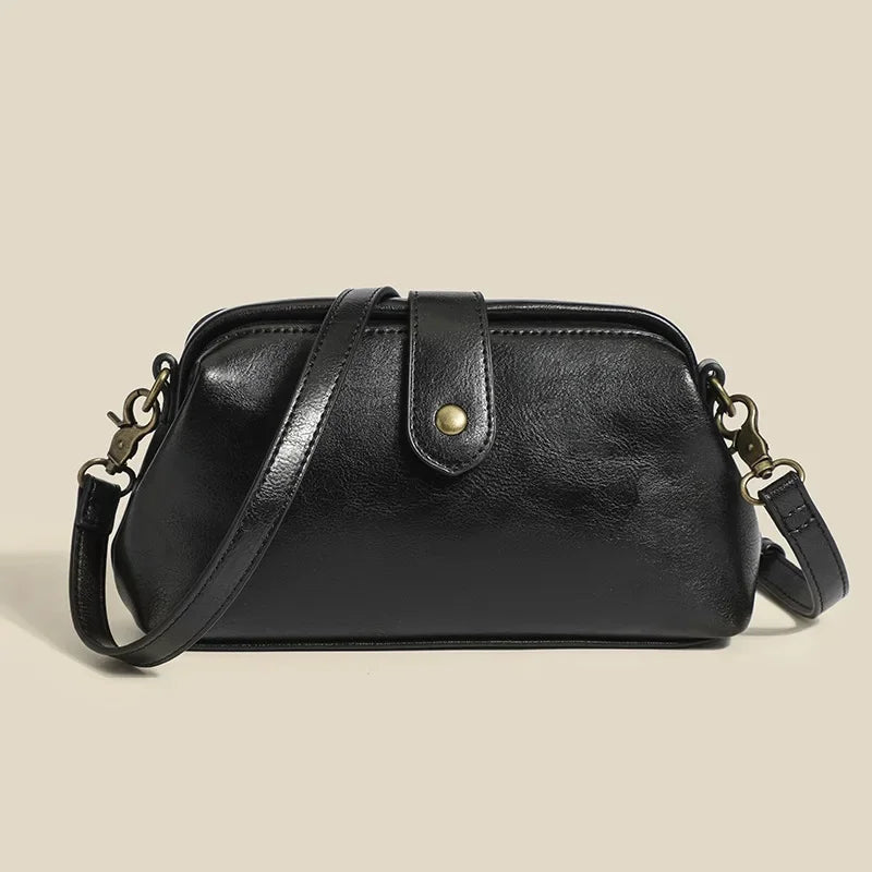Virella vintage women's summer fashion doctor bag with high-end feel, stylish niche design, versatile single shoulder slant crossbody bag.